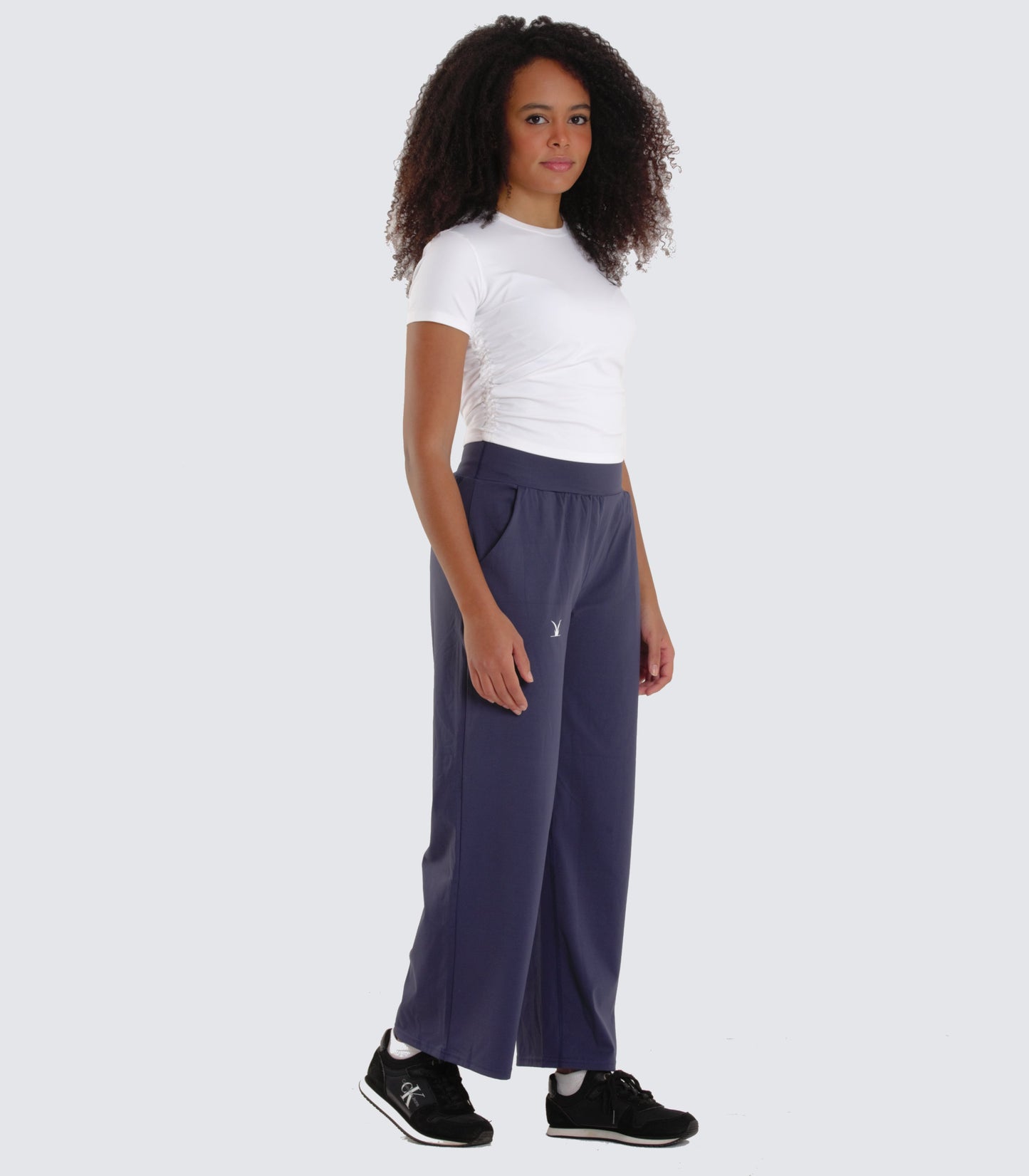T-shirt Soft + Panta Full flare - NOHUG.wear