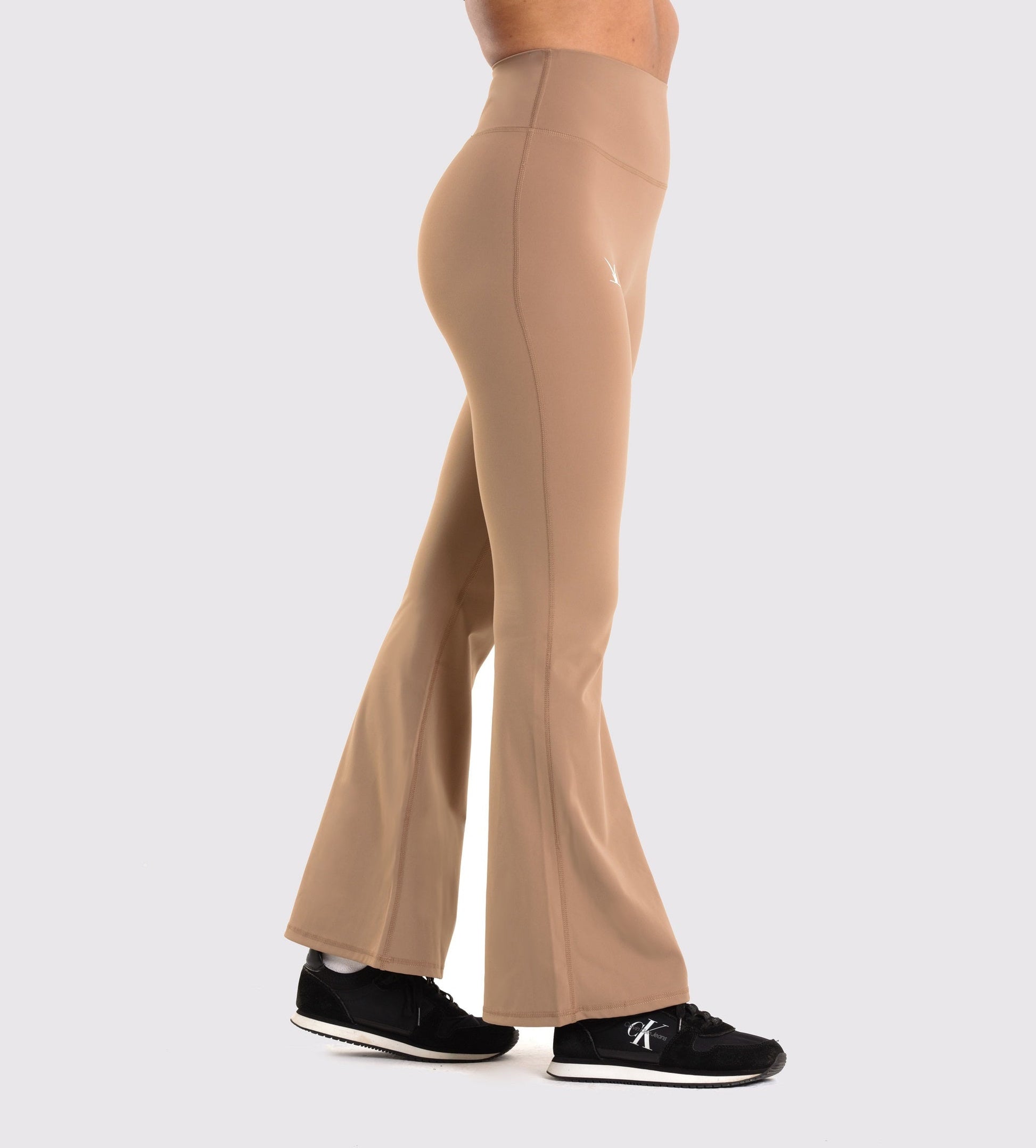 Panta Flare - NOHUG.wear
