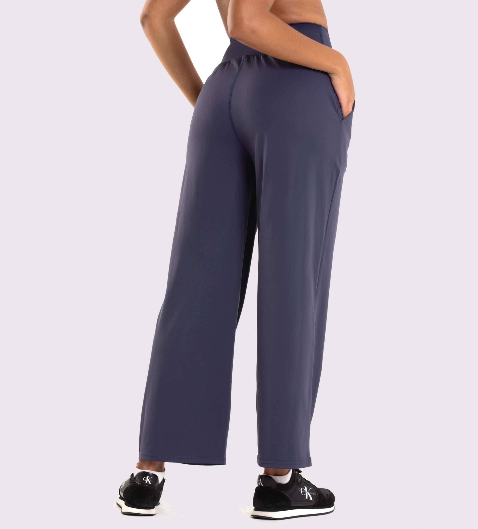 Panta Full - flare - NOHUG.wear