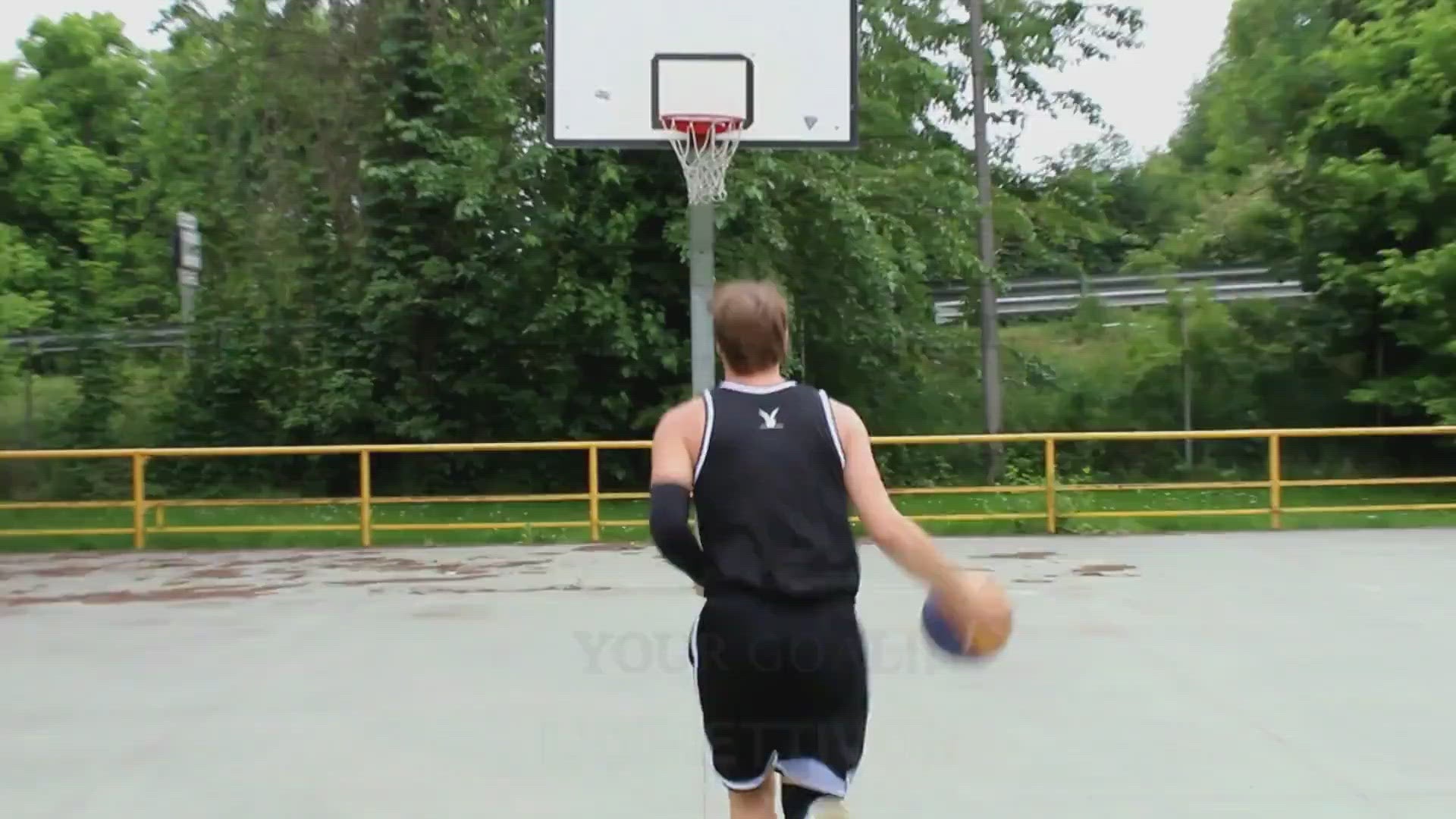 Carica il video: 