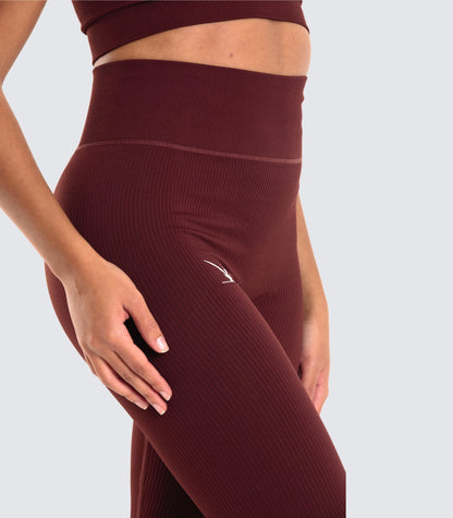 Set Garnet - NOHUG.wear